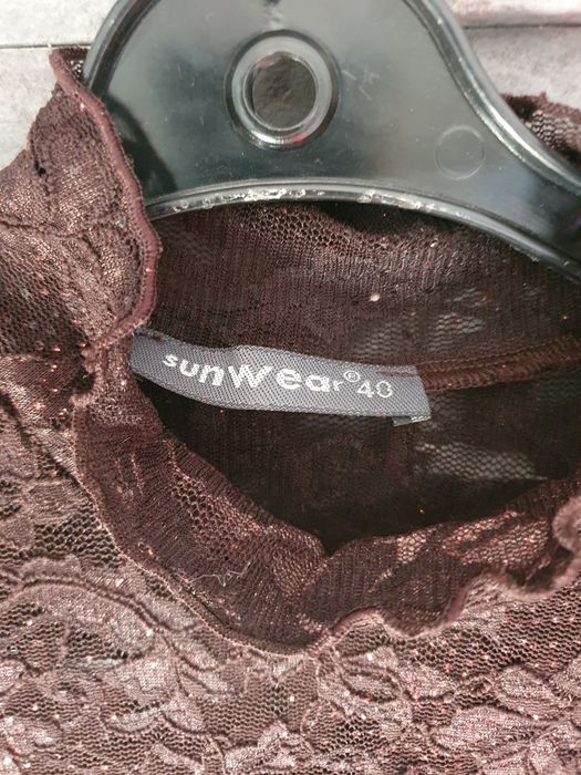 Piękna błyszcząca koronkowa bluzka M