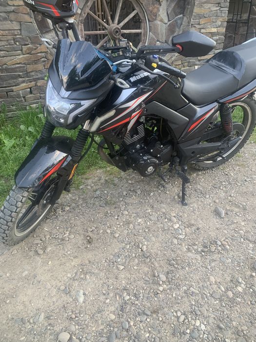Продам Mustang200