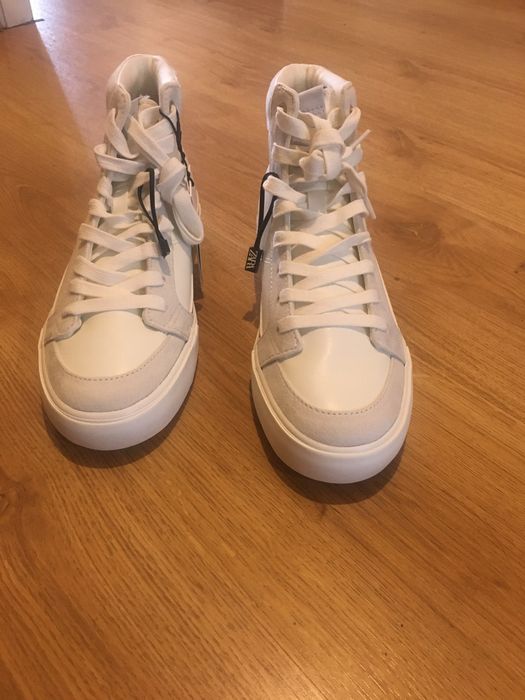 кросівки кеди білі Zara