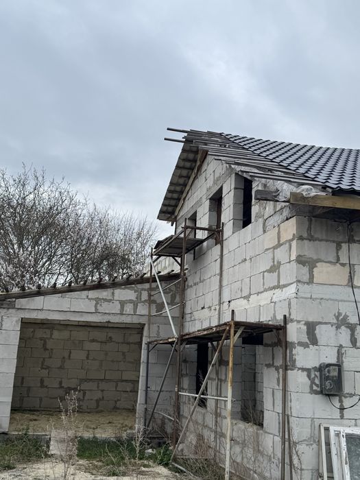 Продаж будинку  в м.Шептицький!