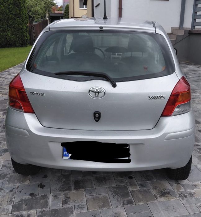 Toyota Yaris 2009, 1,3 benzyna , 100KM, 6-cio biegowa