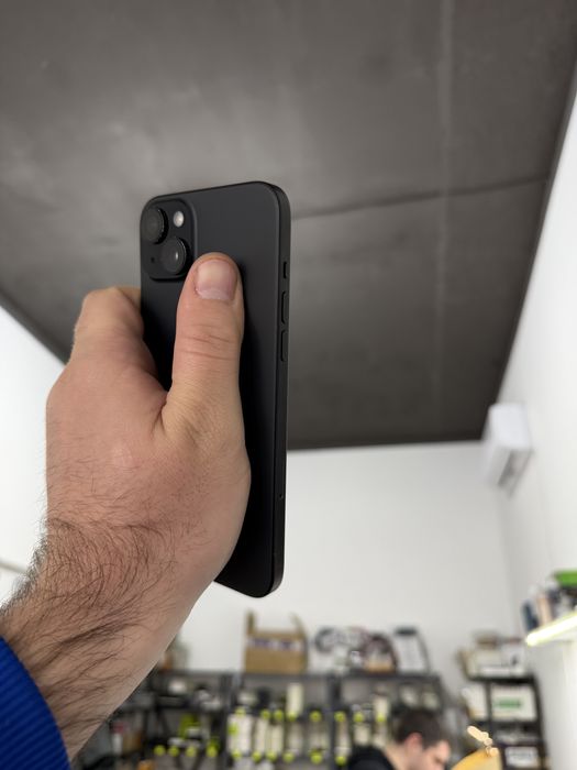 Apple iphone 15+ 128 gb 92% айфон 15 плюс чорний