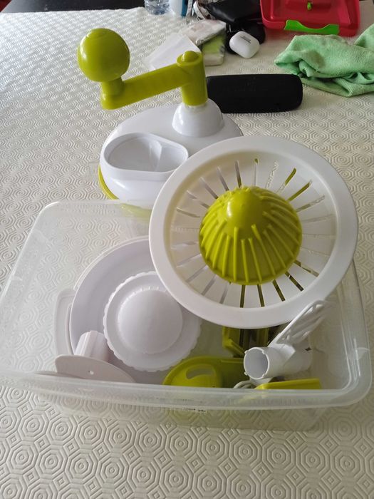 Ralador/cortador universal de alimentos