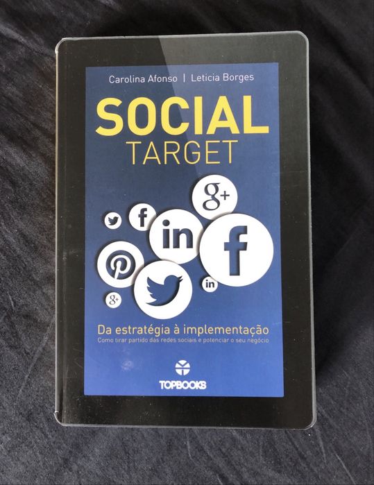 Social Target de Letícia Borges e Carolina Afonso