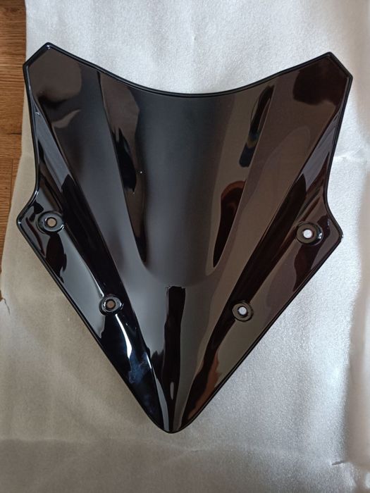 Скло вітрове для мотоцикла