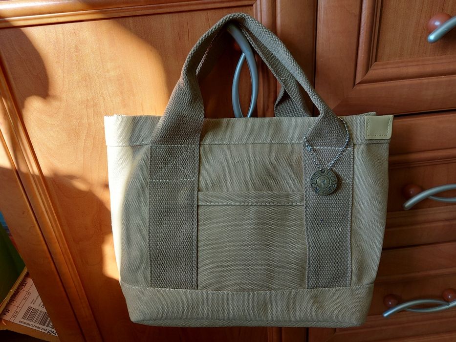 Torebka beżowa do ręki