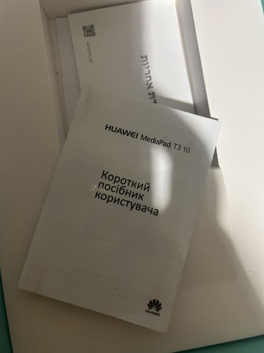 Планшет Huawei з дефектами
