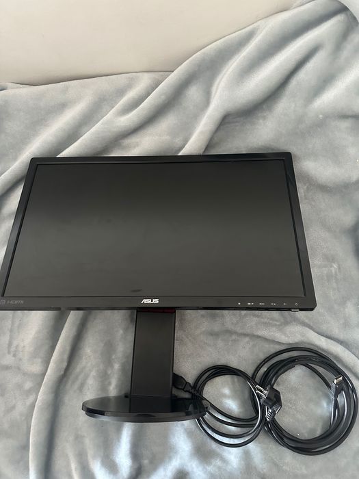 Computador fixo usado