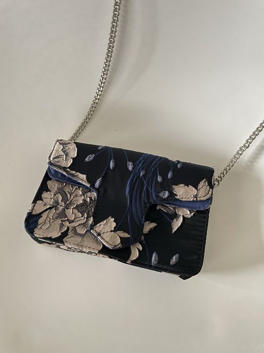Clutch Azul Floral
