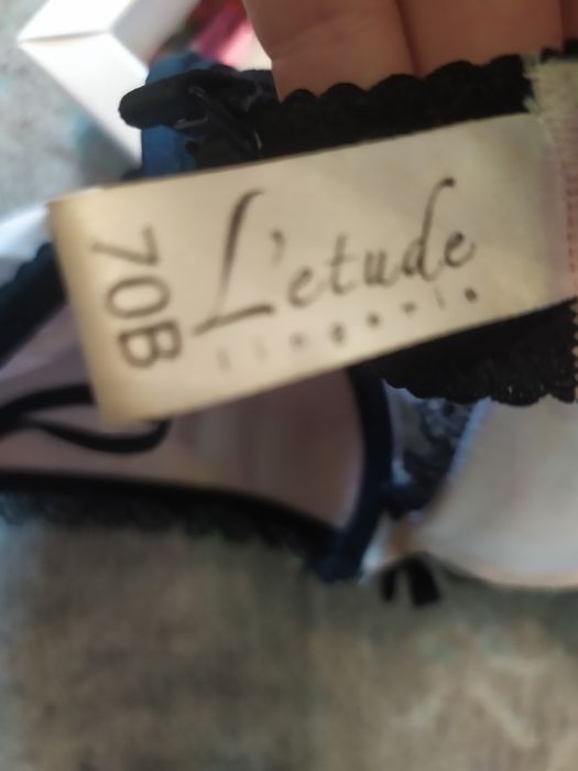 Нижня білизна .Бюстгальтер Kleo (L'etude)