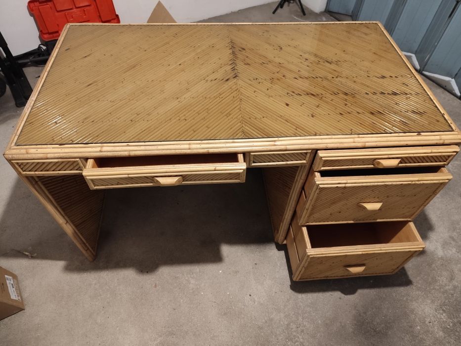 Mesa de Escritório