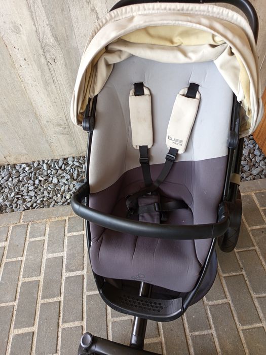 Carrinho bebé Quinny