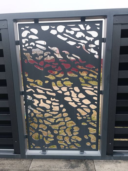 Лазерна різка металу Декоративні металеві вставки Ворота жалюзі Паркан