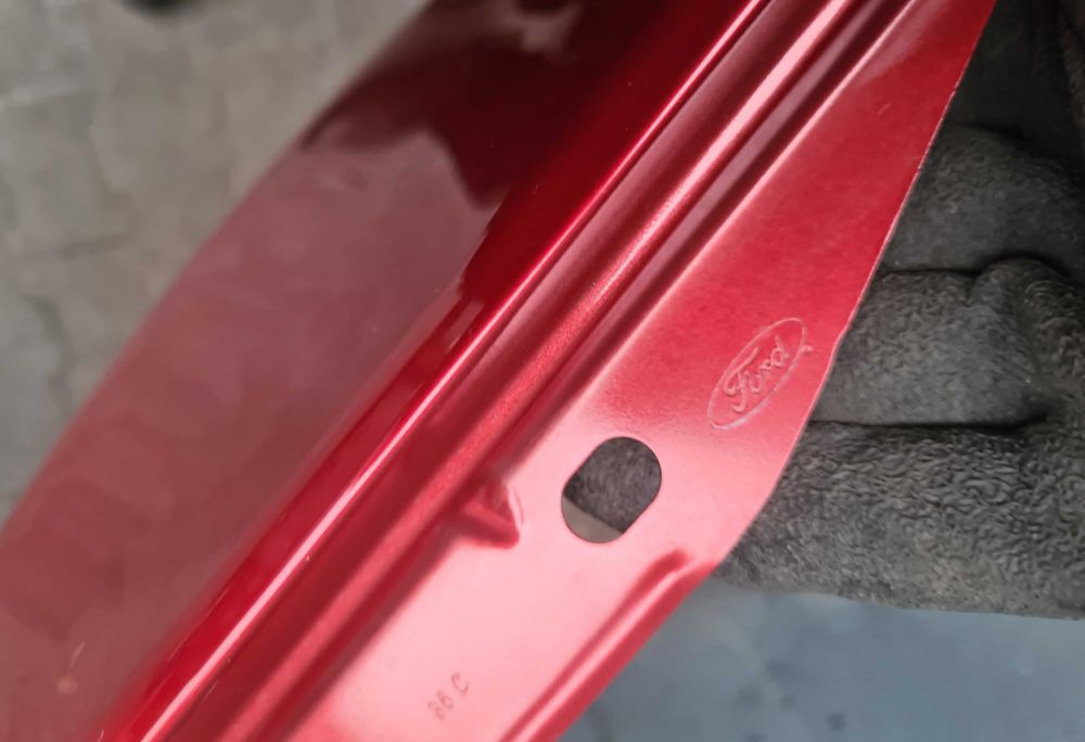 Ford Explorer EV błotnik przedni prawy 24r