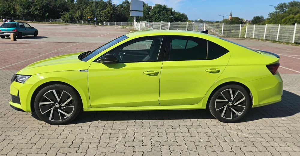 Skoda Octavia ŠKODA OCTAVIA SPORTLINE | Matrix LED |Virtual Cockpit | Winter Premium