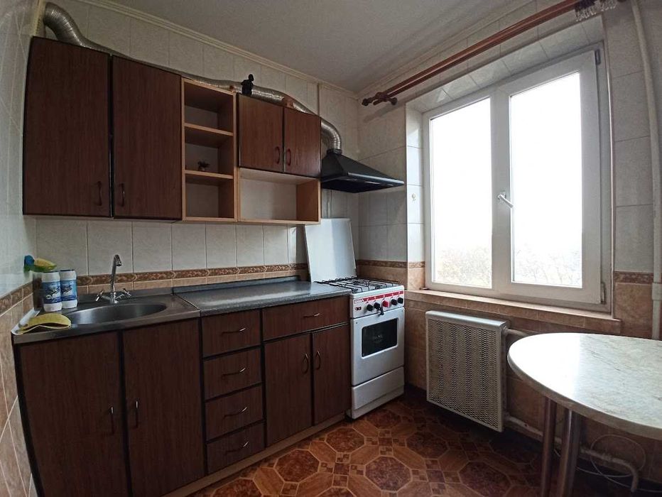 Без комісії. Продам 2к квартиру на Виноградарі, пр-т Свободи 34