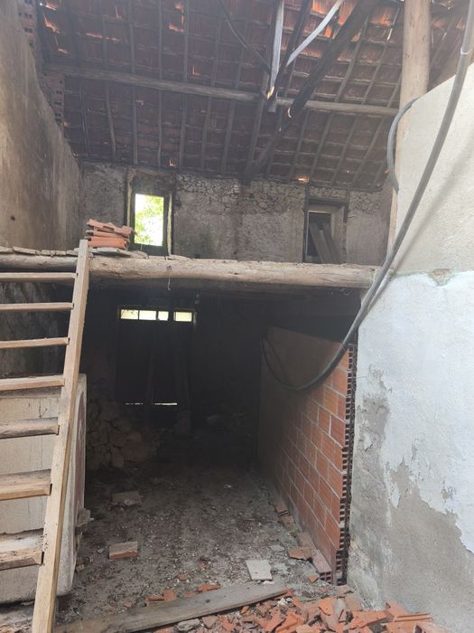 Vendo moradia em Assentiz