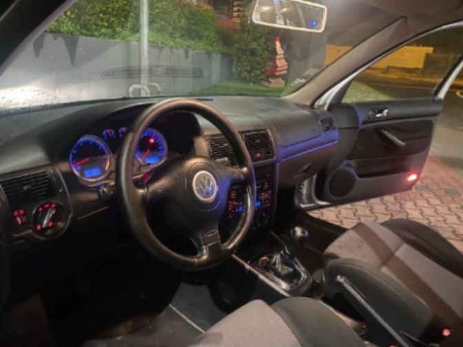 Volkswagen golf 1.4 variant versão 25 Anos