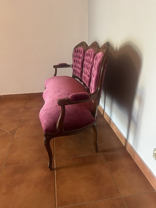 Cadeirāo clássico elegante - disponivel ate 15 Novembro