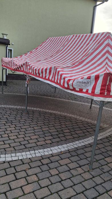 Namiot ekspresowy używany