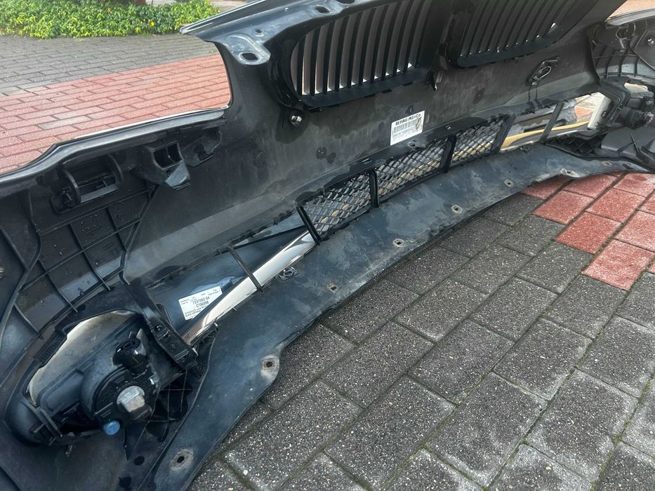 Komplet zderzaków BMW F10 przedlift