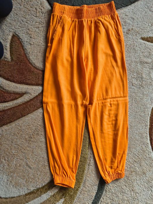 Костюмчик на весну для дівчинки