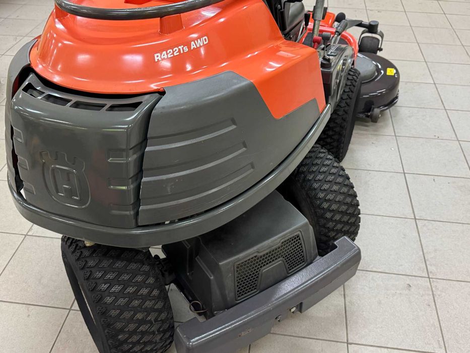 Traktorek Kosiarka Rider Husqvarna R 422Ts AWD 4X4