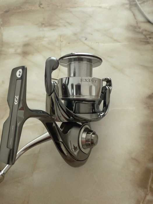 Kołowrotek Daiwa 22 EXIST LT 4000D