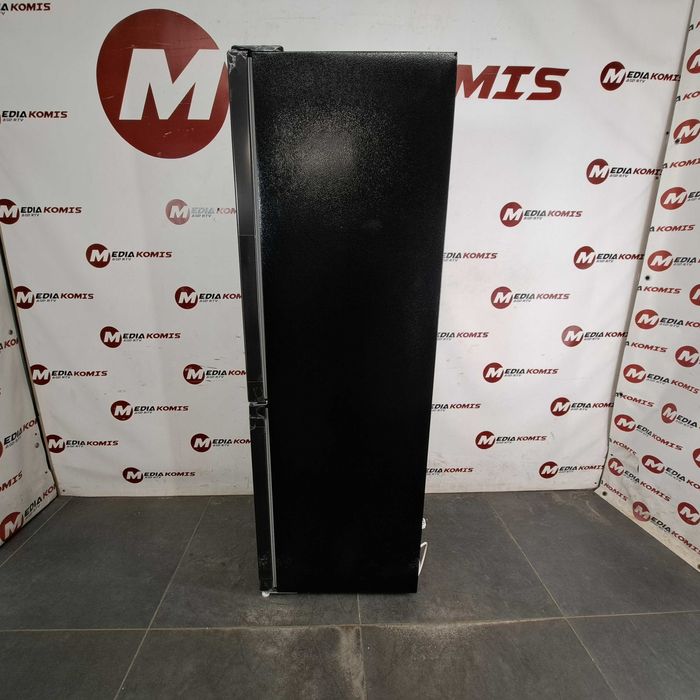 Lodówka Chiq CBM159LEBD [2 lata gwar] D/144cm wys/157litrów/39dB [12]