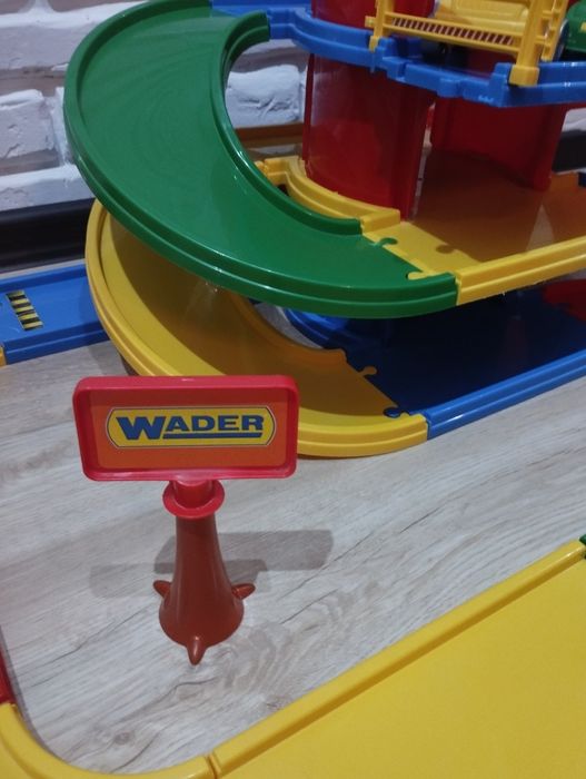 Трек парковка Wader 4,6 м