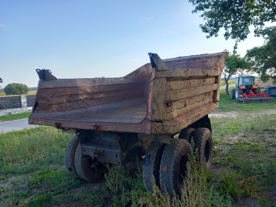 Przyczepy przyczepa wywrotka koleba resor Mocna skorupa Do obornika gr