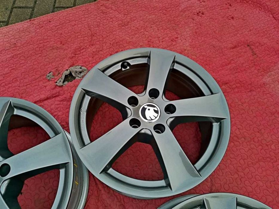 ALUFELGI 16' SKODA OCTAVIA Superb Yeti Karoq - ET35 - 5x112 - j.NOWE