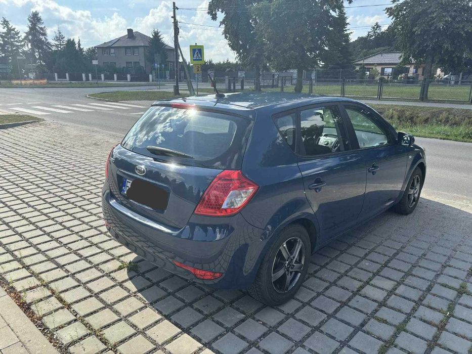 Kia Ceed 2010 Benzyna 1.4
