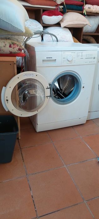 Maquina de lavar roupa Siemens