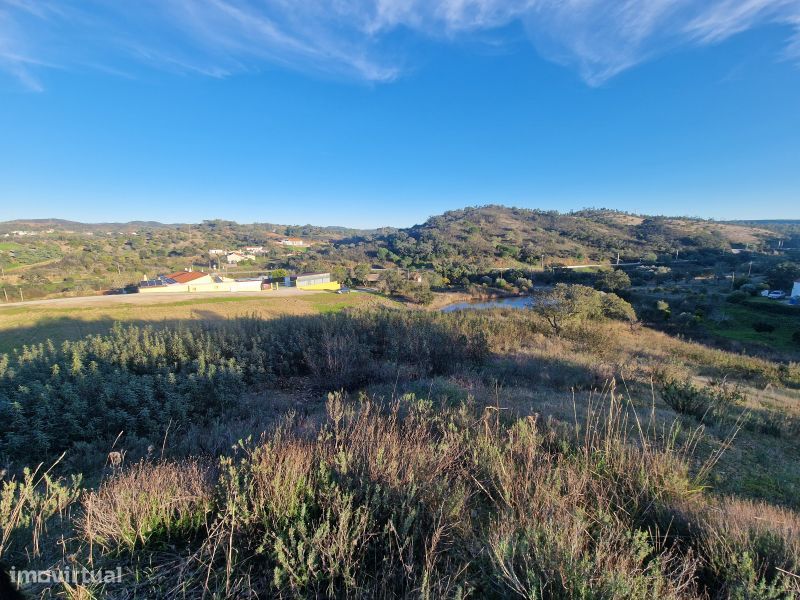 Terreno Rústico - Vale Figueira, Messines
