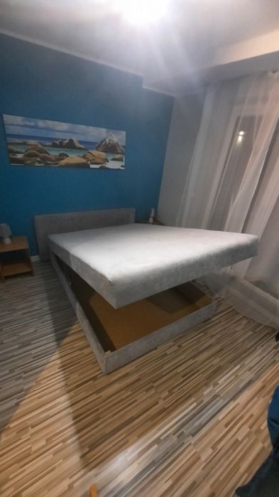 Łózko 140x200 z pojemnikiem na pościel