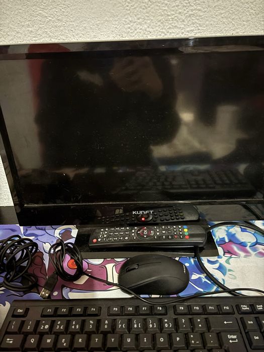 Conjunto Monitor + Acessórios – Pronto a Usar