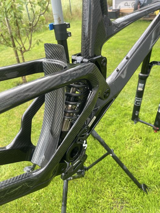 Antidote CarbonJack M