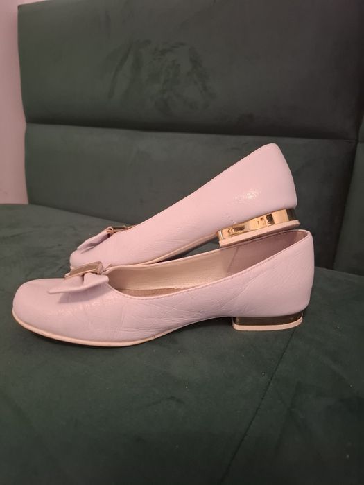 Buty komunijne 33