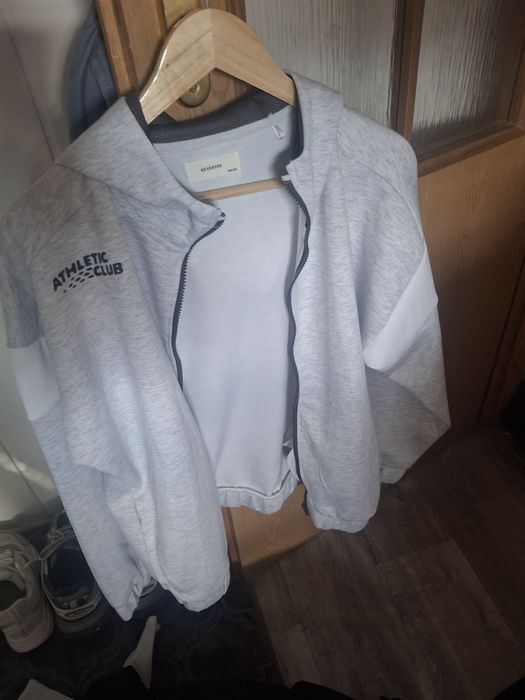 Sprzedam Dres reserved