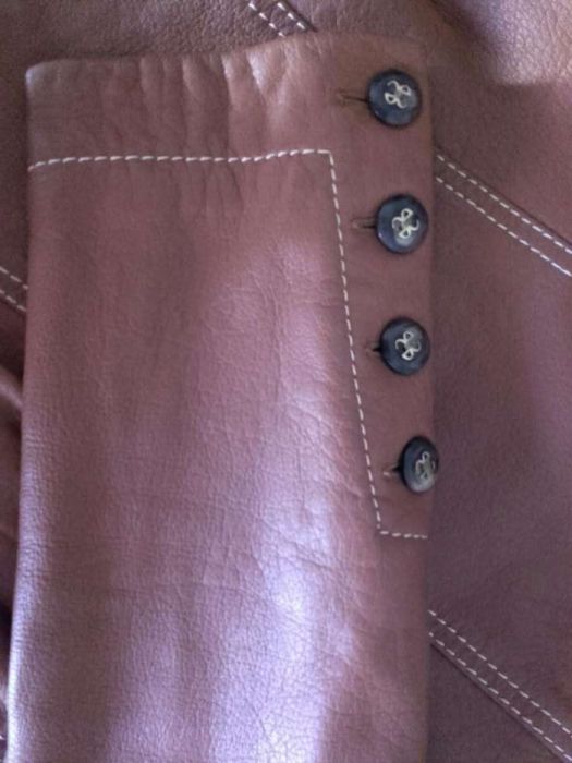 Casaco em pele cor de mel Elegance