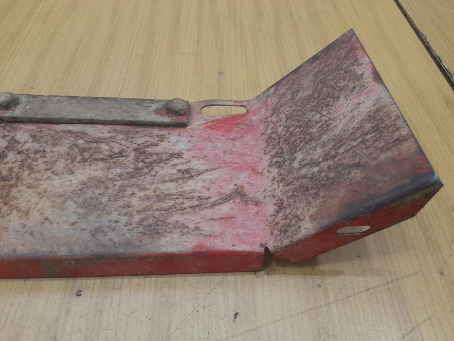 Bouyer 111 Briggs 5Hp Osłona Obudowa Mocowanie