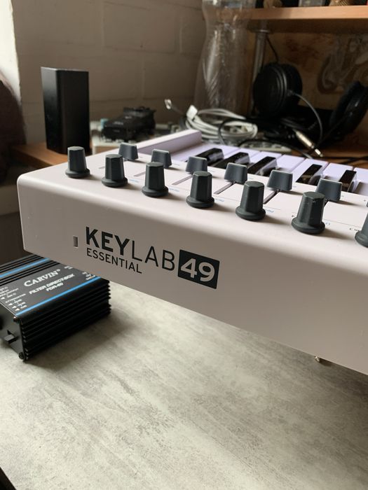 Midi клавіатура Arturia Keylab Essential 49