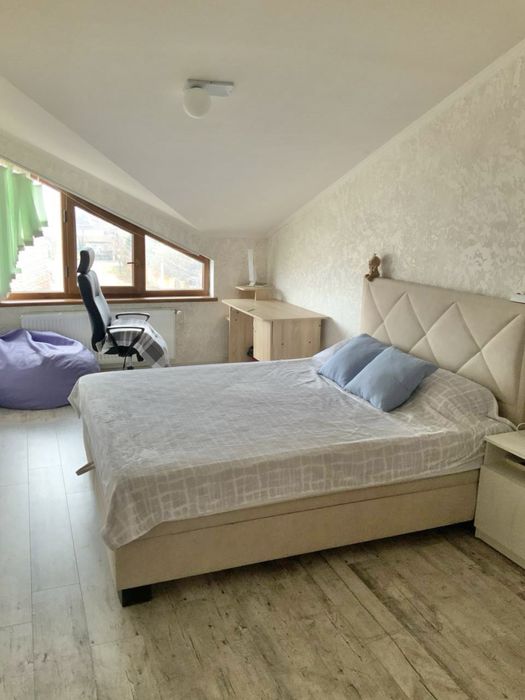 Продаю уютную 2х ком квартиру в тихом районе города