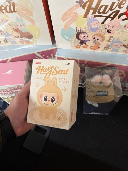 Labubu The Monsters/ Have a Seat/v3 Оригінал