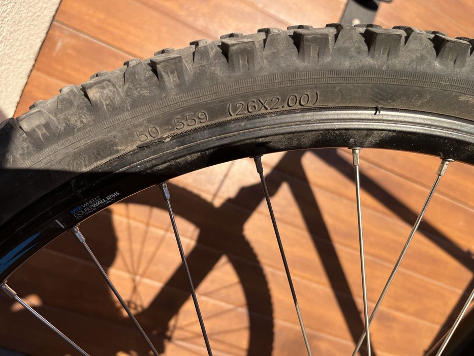 B’TWIN MTB 26” – bardzo dobry stan, hamulce tarczowe