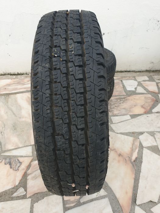 pneus usados de várias medidas para venda