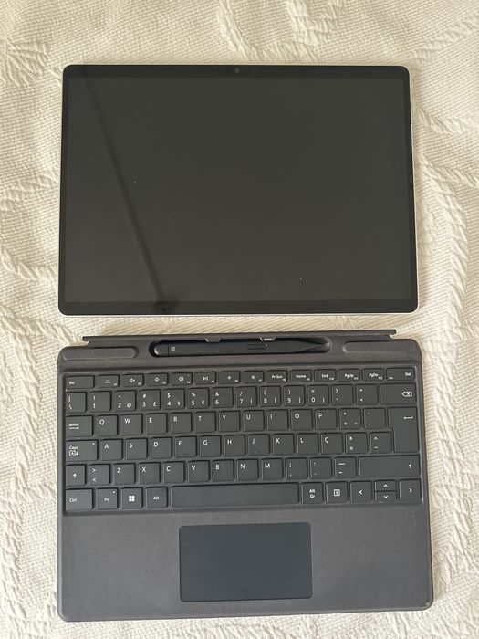 Microssoft surface pro 8