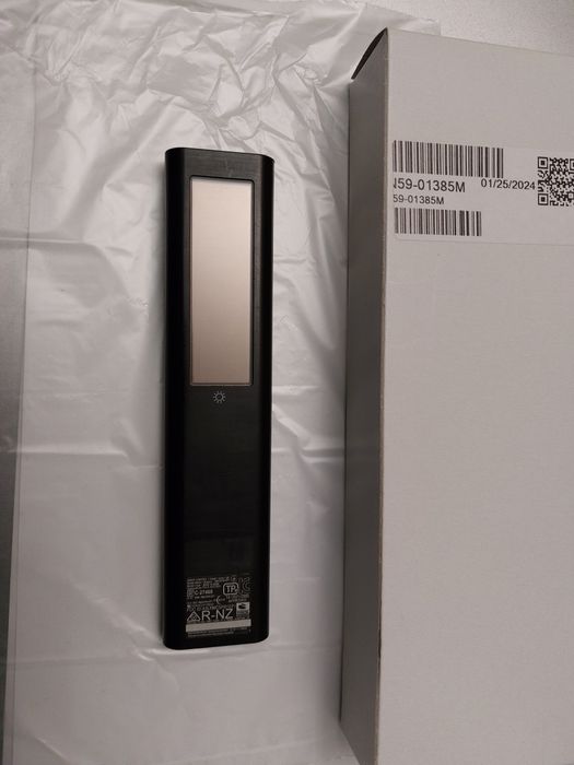 Pilot Samsung solarny BN59 - 01385M Oryginał. Bluetooth.