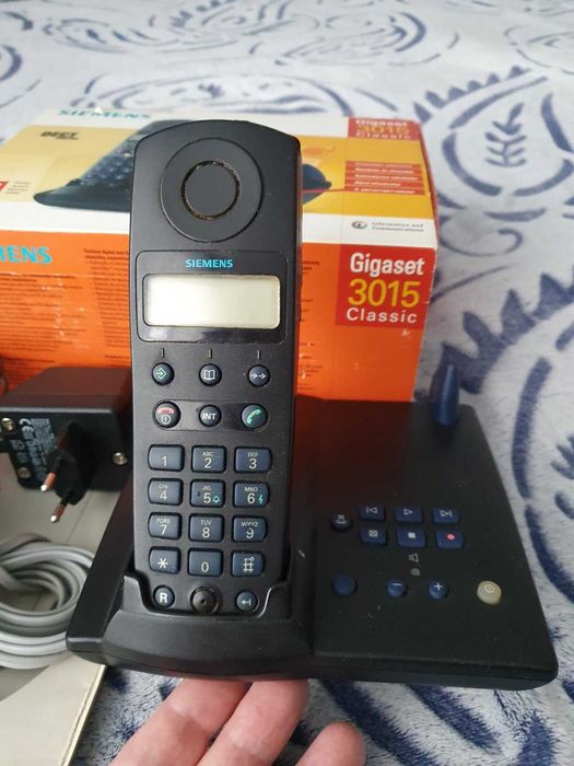 Радиотелефон Siemens Gigaset 3015 classic с автоответчиком б/у